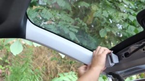 Honda CR-V 3 - снятие внутренней обшивки двери багажника