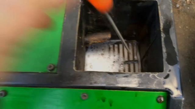 Промывка радиатора печки Фольксваген Пассат Б7 без снятия г. Винница смотреть онлайн