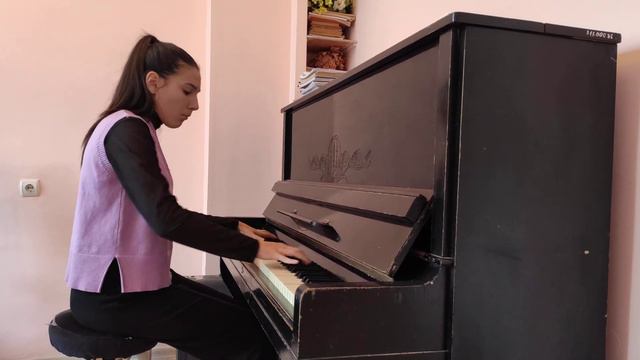 Anton Maria- "Sonet" de Eugen Doga смотреть онлайн