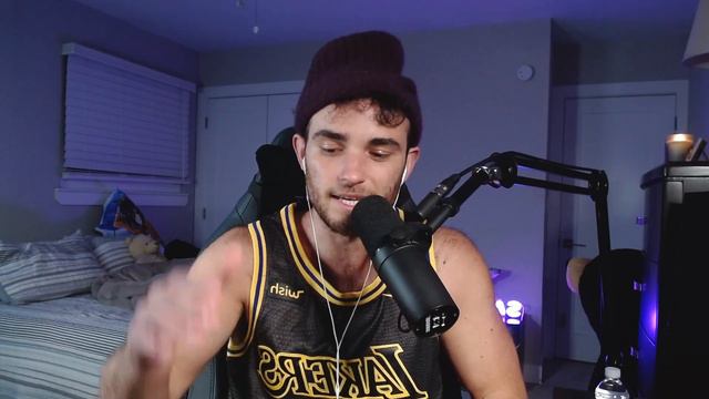 Why Among Us is the Worst Game to Stream смотреть онлайн