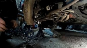 ИЖ 2126 замена шаровых ч.3