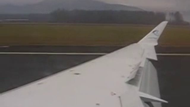 landing at ljubljana airport смотреть онлайн