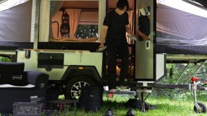 Полностью автоматический прицеп-палатка стоимостью ₽852,482 долларов США для кемпинга под дождем