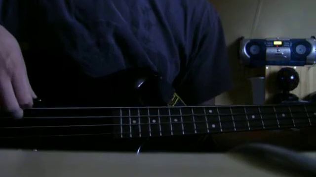 Stray Cats - Stray cat strut (Bass cover) смотреть онлайн