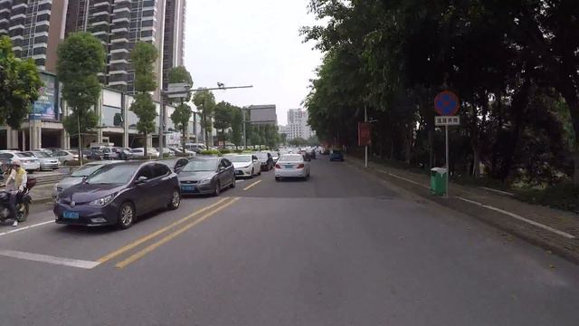 Kawasaki Z250 SL ABS and Peugeot Speedfight 3 125cc ride in Jiangmen, China смотреть онлайн