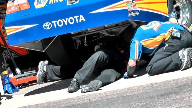 NASCAR The Game 2011 - Car Setups Developer Diary смотреть онлайн