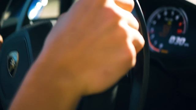 2020 Lamborghini Huracan Evo Spyder Review // Suns Out Guns Out