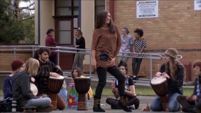 Ja'mie: Private School Girl (DELETED SCENE) - Bongo Dance смотреть онлайн