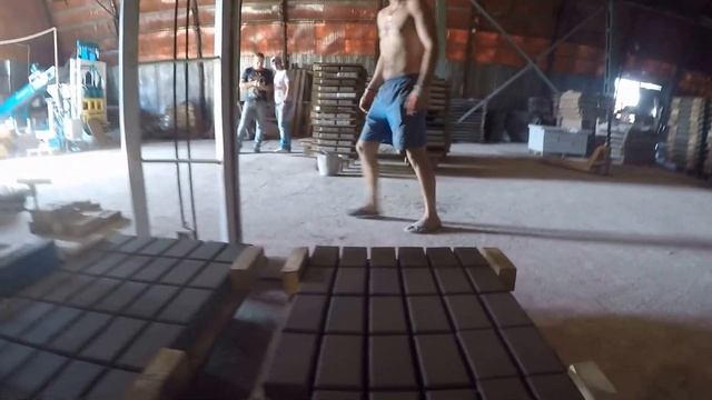 Проверка качества вибропрессованной тротуарной плитки смотреть онлайн