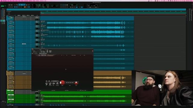 I Taught My WIFE to MIX A SONG. And She's GOOD?!? смотреть онлайн