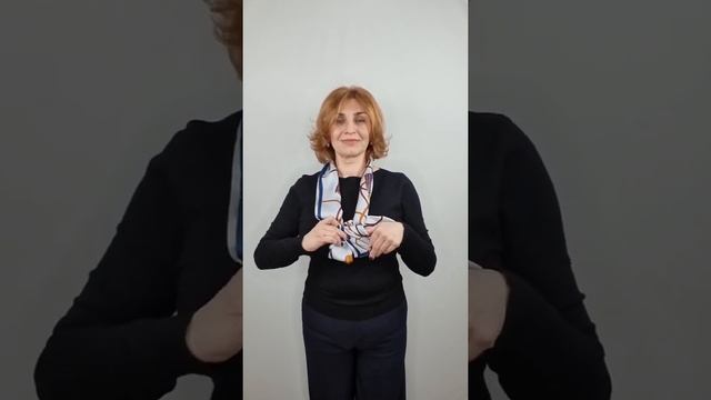 Платочный узел «4 подушечки» на шелковой ленте ТВИЛЛИ смотреть онлайн