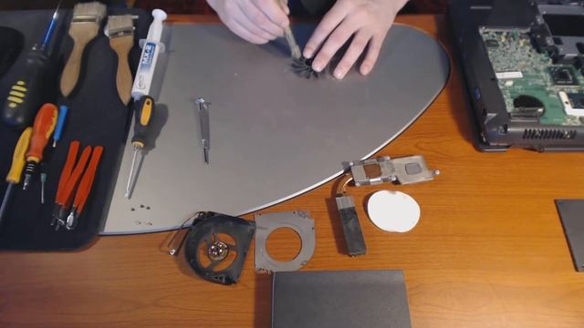 Disassembly Acer TravelMate 5720 5320 101G12Mi MS2205 LXTMW0C011 смотреть онлайн