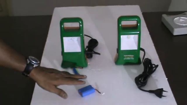 1 & 2 Watt LED Li ion Powered inverters смотреть онлайн