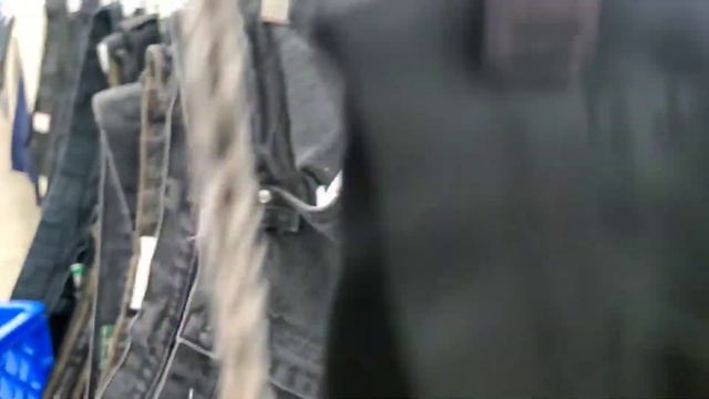 This Value Village Is A GOLDMINE | Thrift With Me For Resale On EBAY | Thrifting Arizona смотреть онлайн