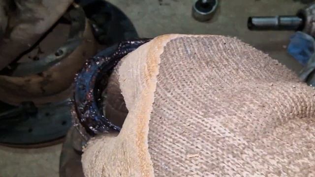 Газель... Замена временной ступицы, на новую. смотреть онлайн