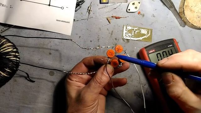 Для начинающих. Блок питания на КТ 827. смотреть онлайн