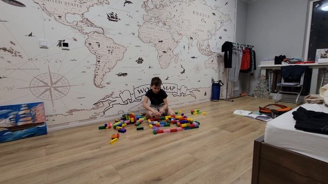 строю дом из конструктора полесье смотреть онлайн