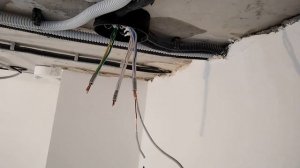 Соединение в распредкоробке гильзами ГМЛ-П