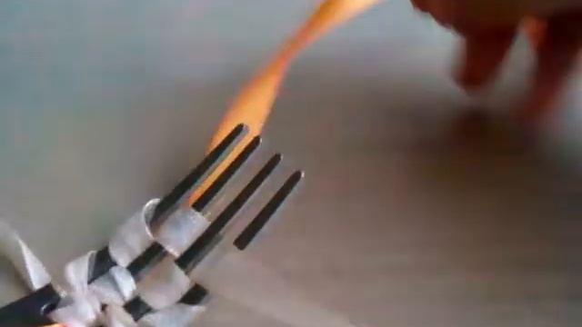 Плетьом на вилке из лент за 5 минут красивые бантики смотреть онлайн