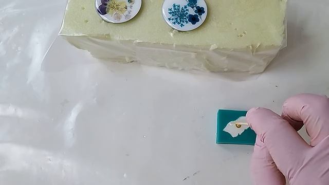 Значки из эпоксидной смолы и разные крепления смотреть онлайн