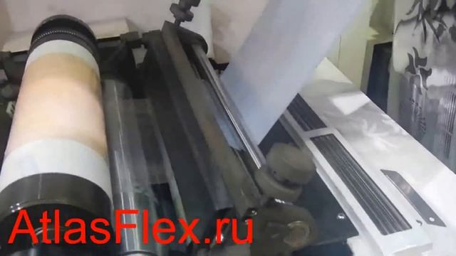 Рулонная машина холодного тиснения УФ тиснение и лакировки флексографская печатная машина new смотреть онлайн