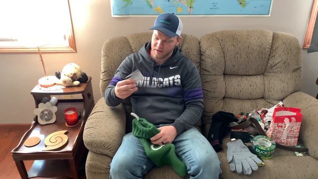 Things Farmers Get For Christmas смотреть онлайн