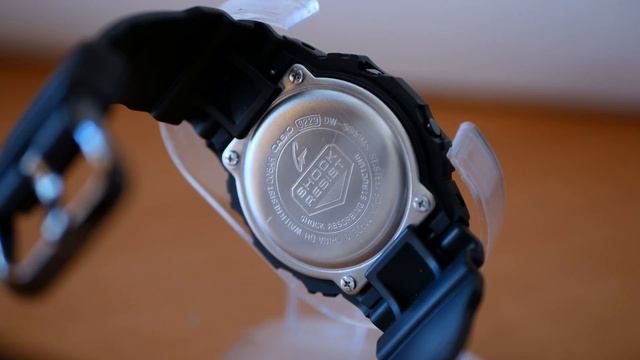 Обзор часов Casio G-Shock DW-5600MS. смотреть онлайн