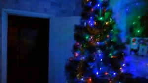 В ЛЕСУ РОДИЛАСЬ ЁЛОЧКА....!!!В ЛЕСУ ОНА РОСЛА...!!!