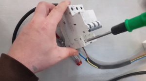 Как подключить Автомат... 380 на 220...