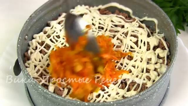 Салат "Добрый Папа"/Отличный бюджетный салат на праздники! смотреть онлайн