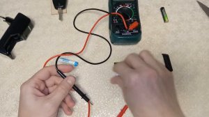 ⚡👀 Как проверить мультиметром аккумуляторы например в брелоке сигнализации Pharaon LC 20 ??