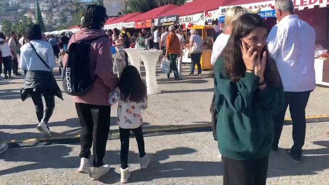 Рождественская ярмарка в Алании. Декабрь 2022 смотреть онлайн