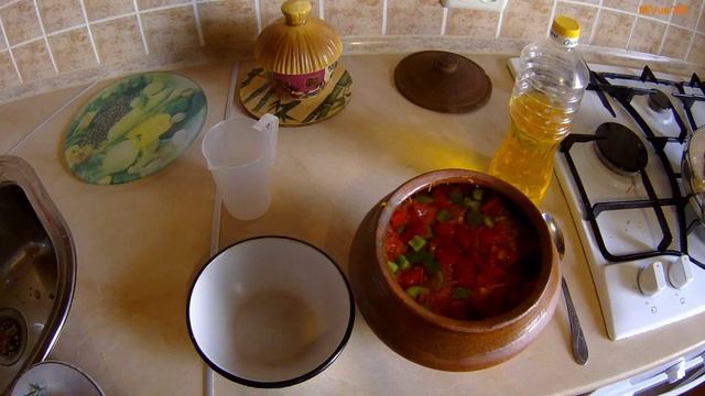 Гречневая каша с мясом в горшке / Buckwheat Porridge With Meat In A Pot