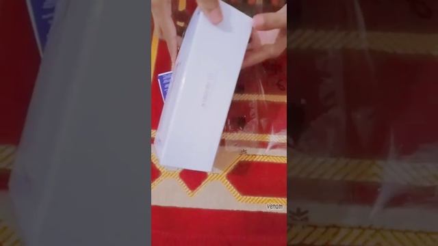 Unboxing of Xiaomi 11T смотреть онлайн