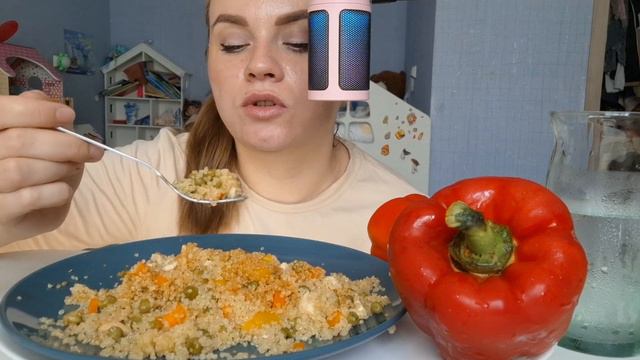 Мукбанг Киноа с овощами, курочкой и холодная вода🥵 И кадры из поездки #мукбанг #фудблогер смотреть онлайн