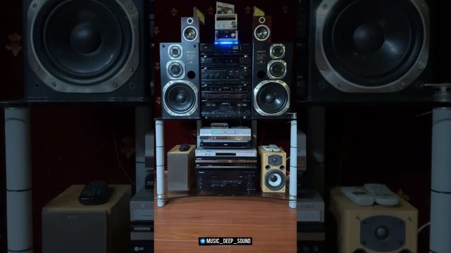 Предлагаю вам на продажу винтажный блочный центр SONY 1983 год , после полной профилактики? смотреть онлайн