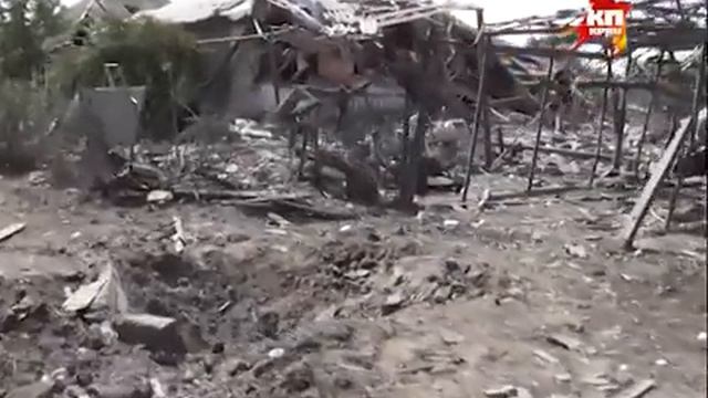 Авиация карателей разбомбила мирную станицу под Луганском смотреть онлайн