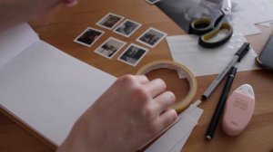 Как вклеить фото в альбом