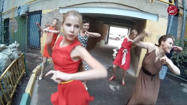 Waacking Tecktonic смотреть онлайн