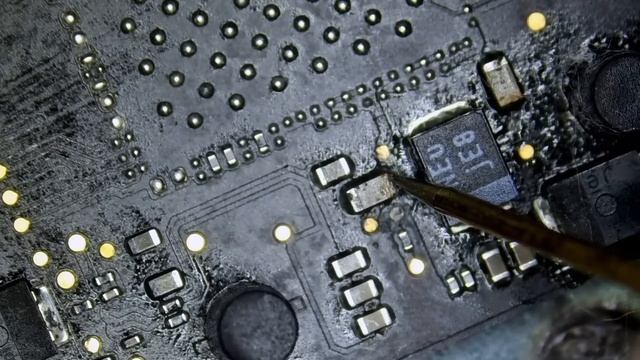 What Killed this New 16" Macbook pro - Is it Fixable? смотреть онлайн