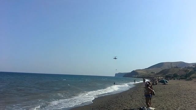 Военные Боевые вертолёты с тавриды над солнечной долиной. ваще бомба! красатища! смотреть онлайн