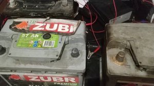 Аккумуляторная батарея ZUBR  PREMIUM.