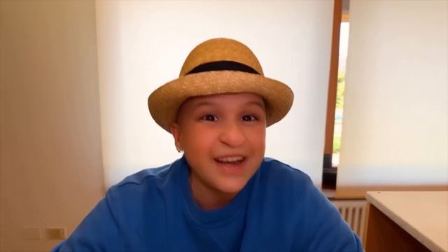 PAPÀ SALVO BAMBINO PICCOLO SI FA MALE ALLA MANO E ESCE TANTO SANGUE E GIORGIA SI PRENDE CURA DI LUI смотреть онлайн