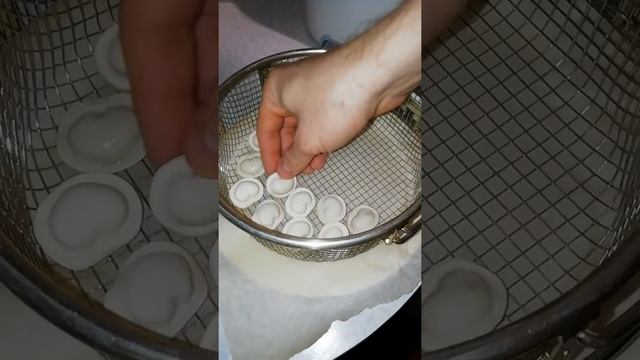 Пельмени во фритюре//Закуска из пельменей смотреть онлайн