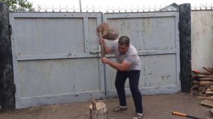 Fiskars X-17 обзор! Сравнение с обычным топором.