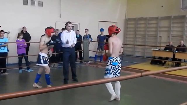 Джафар Гаджиев Кикбоксинг Городец 18 октября 2015 (25 лет школе кикбоксинга) смотреть онлайн