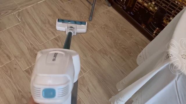 Обзор. Беспроводной вертикальный пылесос Polaris PVCS 4000 Hand Stick PRO. смотреть онлайн