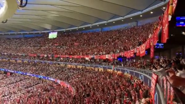 Most Loudest Allez Allez Allez By Liverpool Fans In Madrid Champions League Final