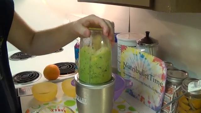Lemon Lime Sublime (Smoothies to help lower your cholesterol) - Nutribullet Pro 900 Series смотреть онлайн