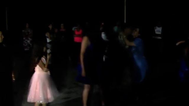 Tatli raki Yoni ve Metin - s.Markovo смотреть онлайн